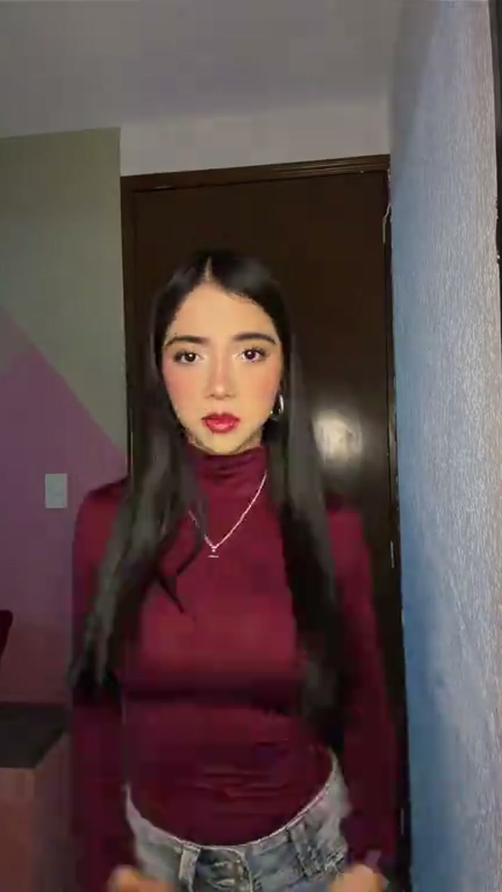 Hands Up dance preview